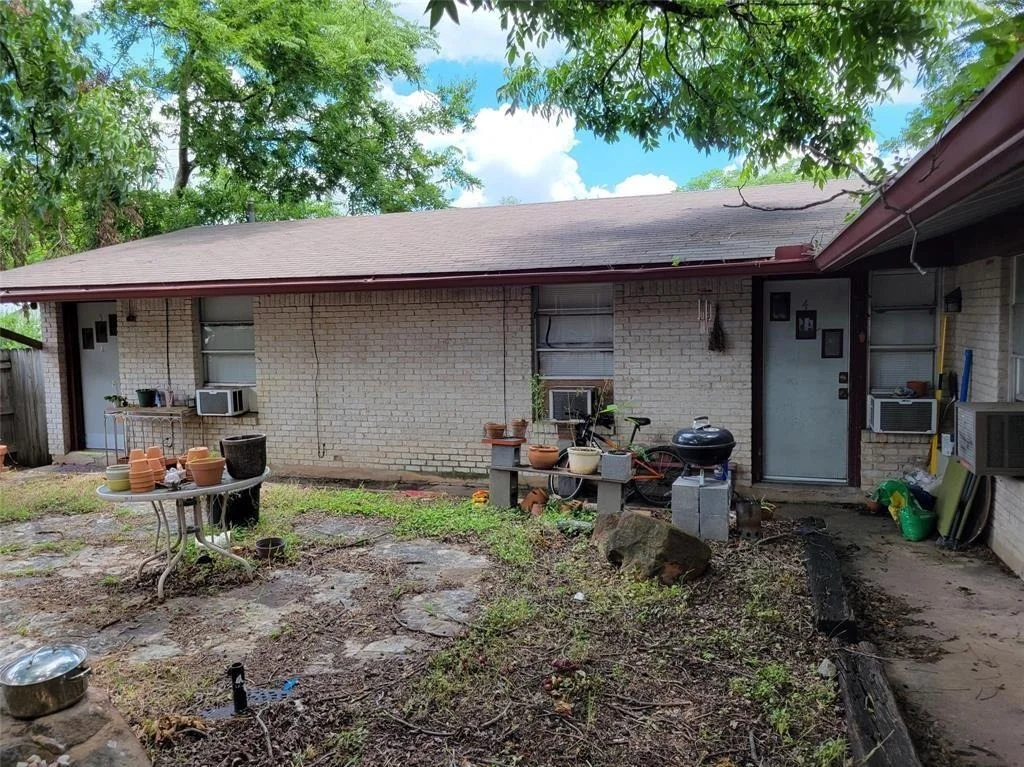 Photo of 4627 Depew Ave