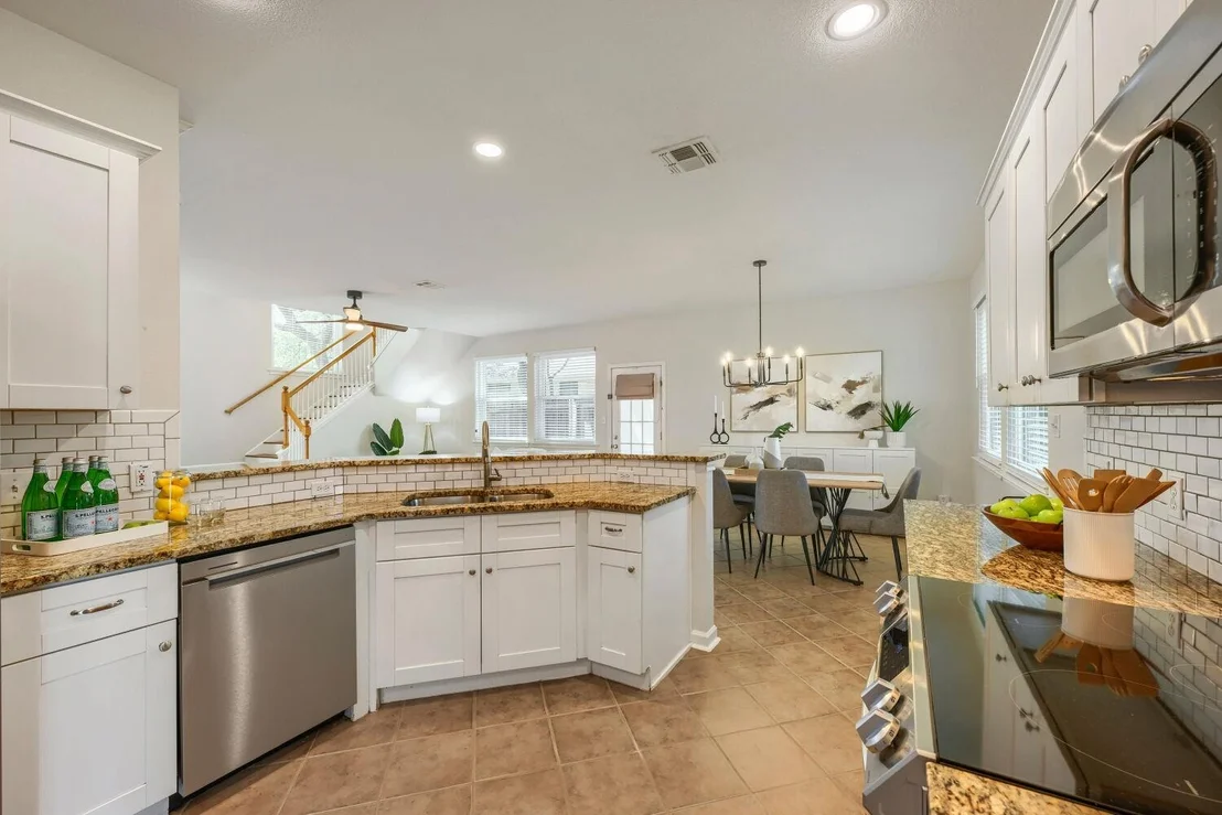 Photo of 5966 Mesa Verde CIR
