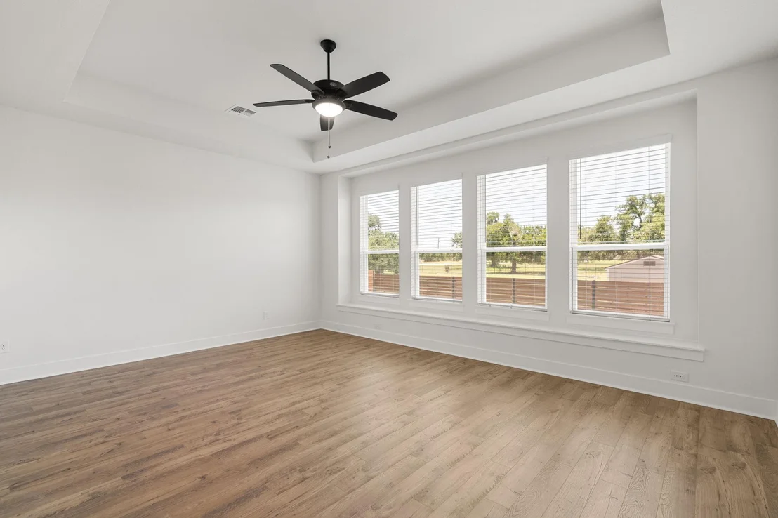 Photo of 1013 Painted Horse DR