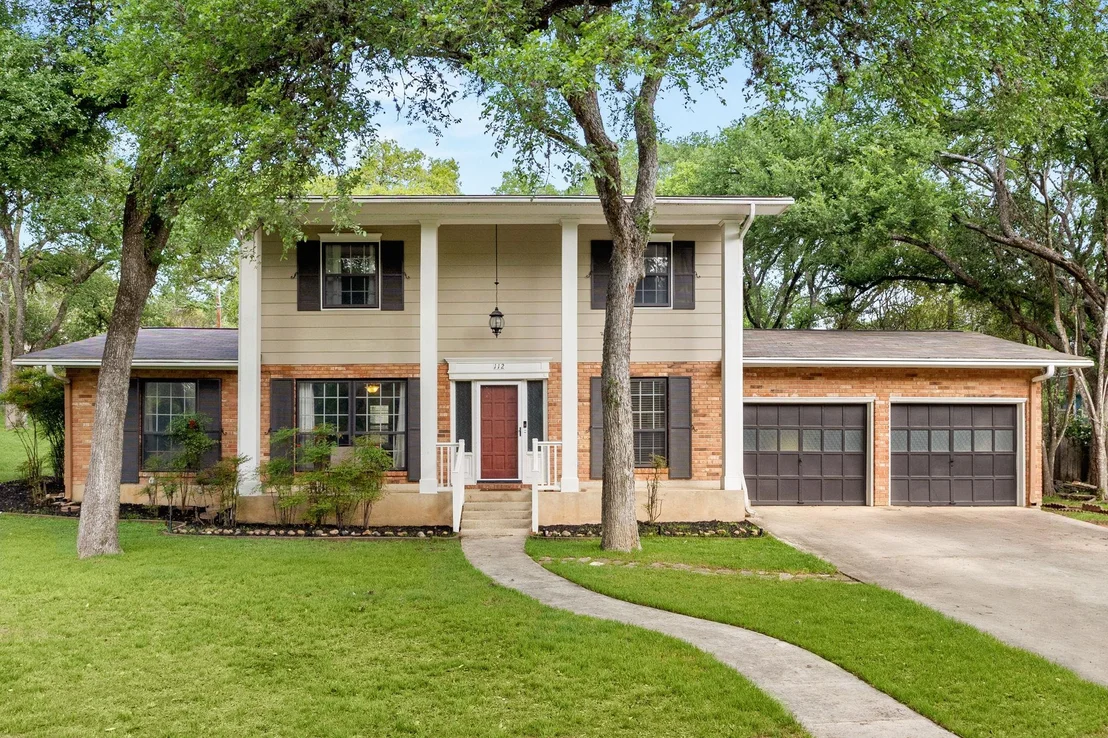Photo of 112 Ridgeway DR