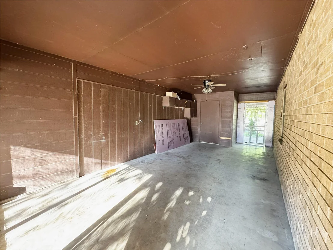 Photo of 305 Highland DR