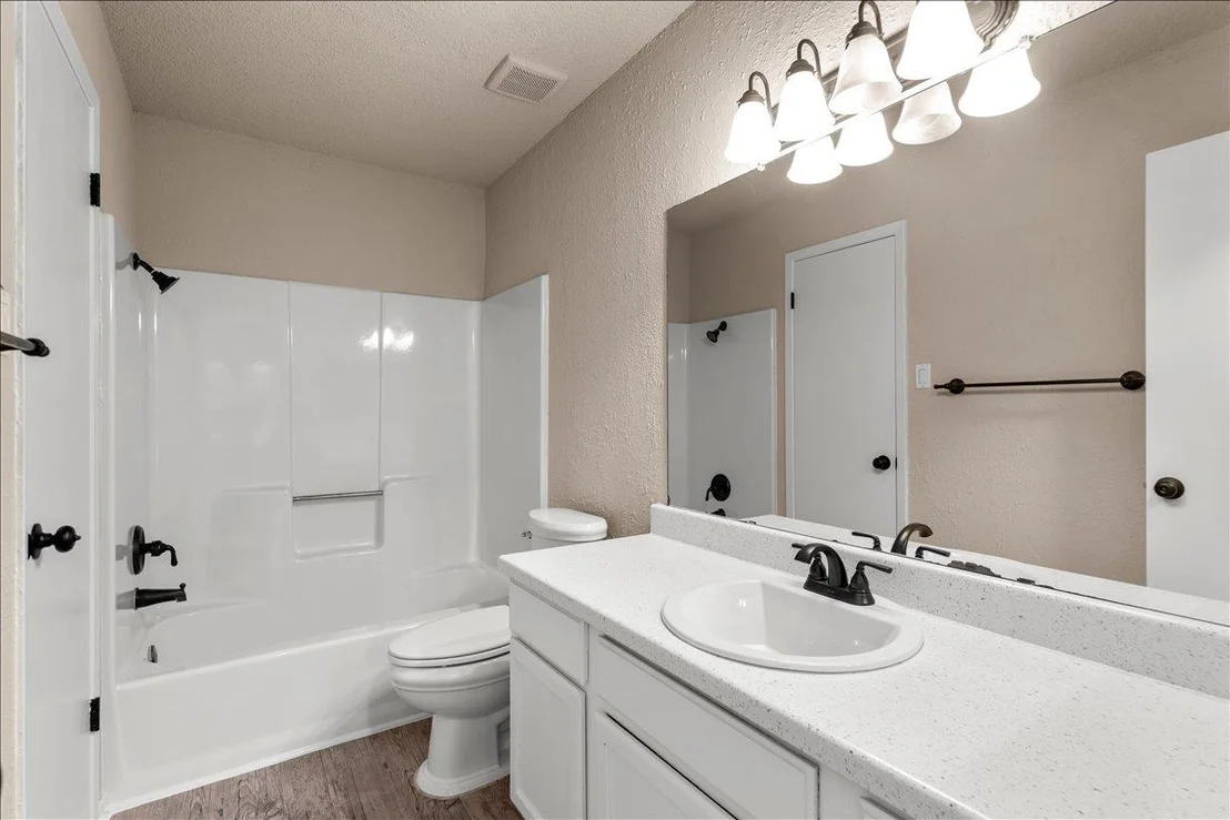 Photo of 16900 Village Oak LOOP
