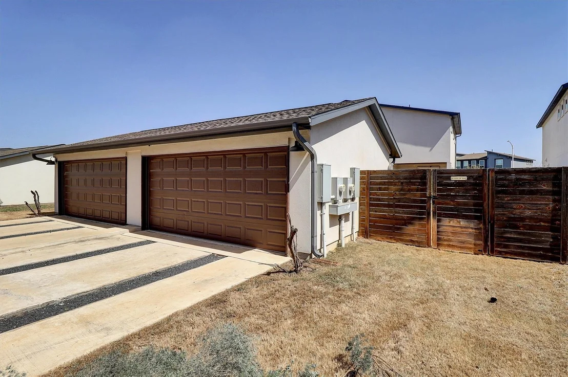 Photo of Unit B at 8716 Whitter DR
