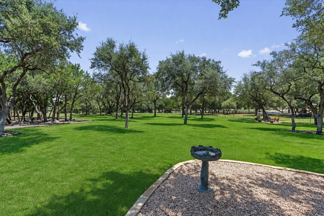 Photo of 104 Vista LN