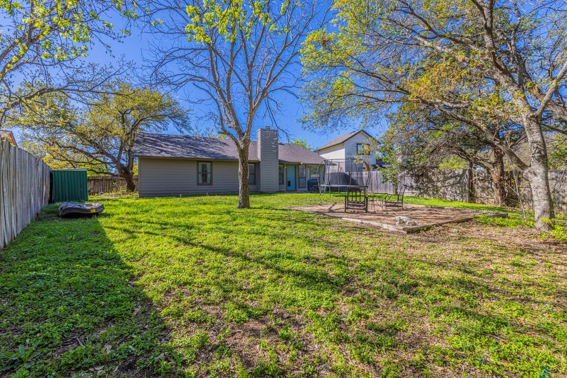 Photo of 2402 Susan LN