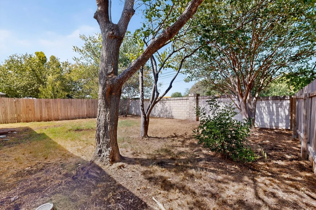 Photo of 1825 Friars Tale LN