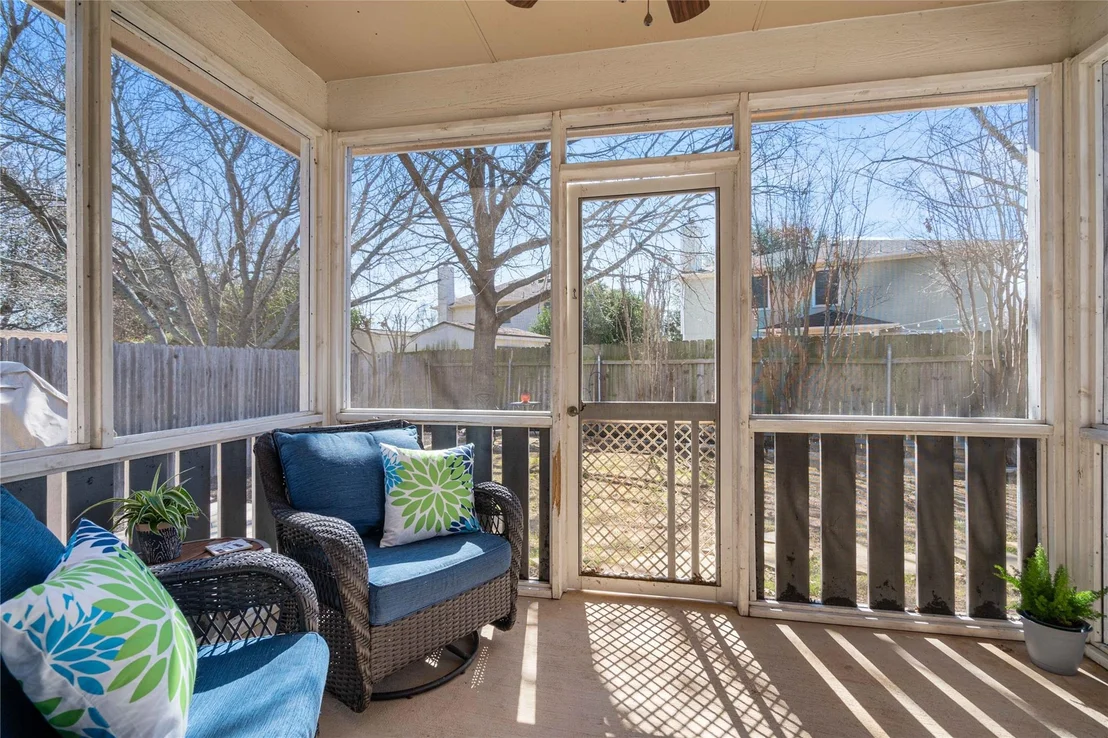 Photo of 300 Carolyns WAY