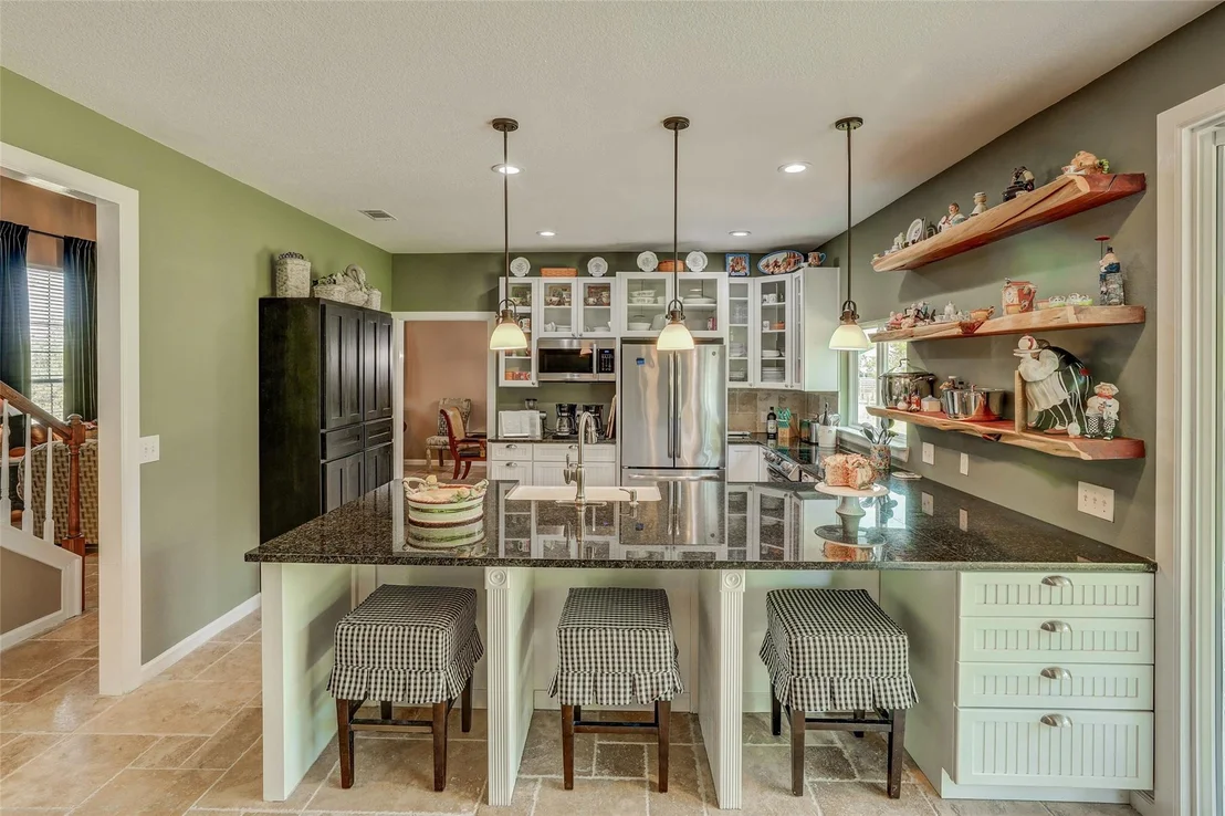 Photo of 16909 Westview TRL