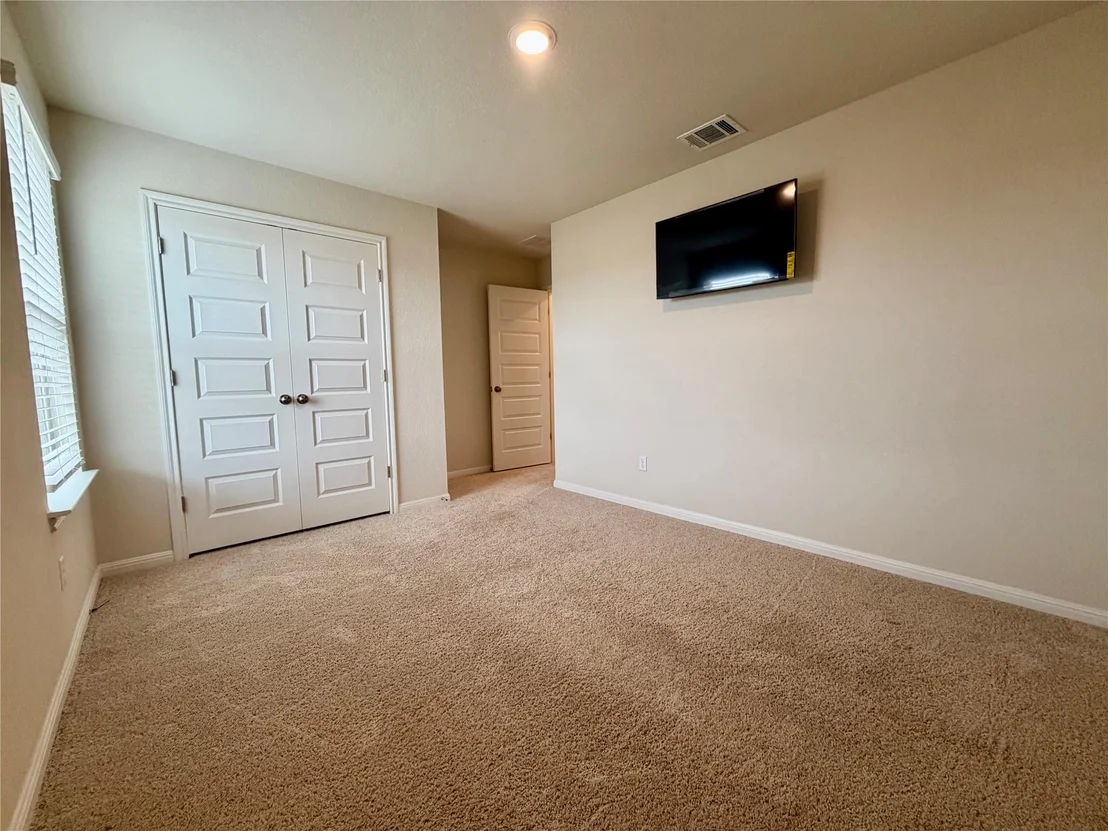 Photo of 305 Tolo DR