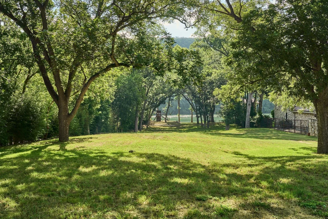 Photo of 2701 River Hills RD