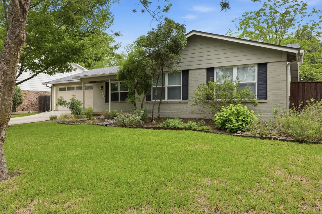 Photo of 7211 Geneva DR