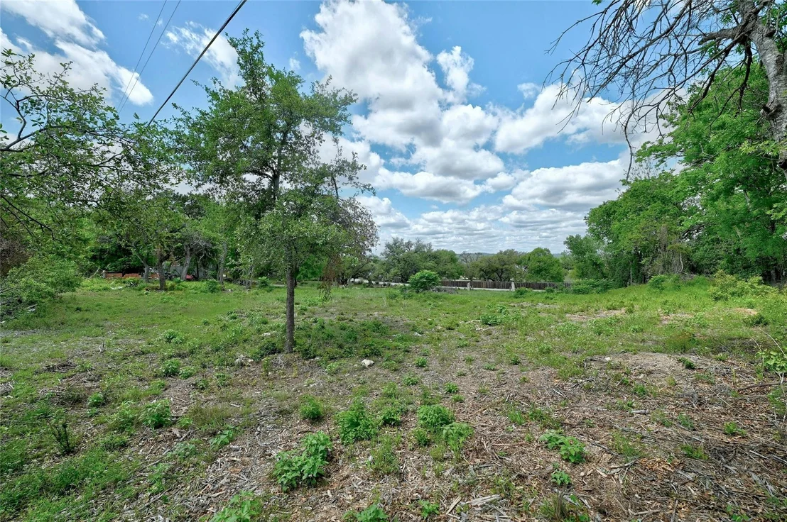 Photo of 5008 Serrano TRL