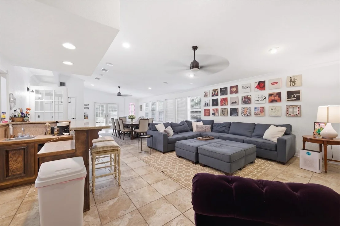 Photo of 3409 Lakeside DR