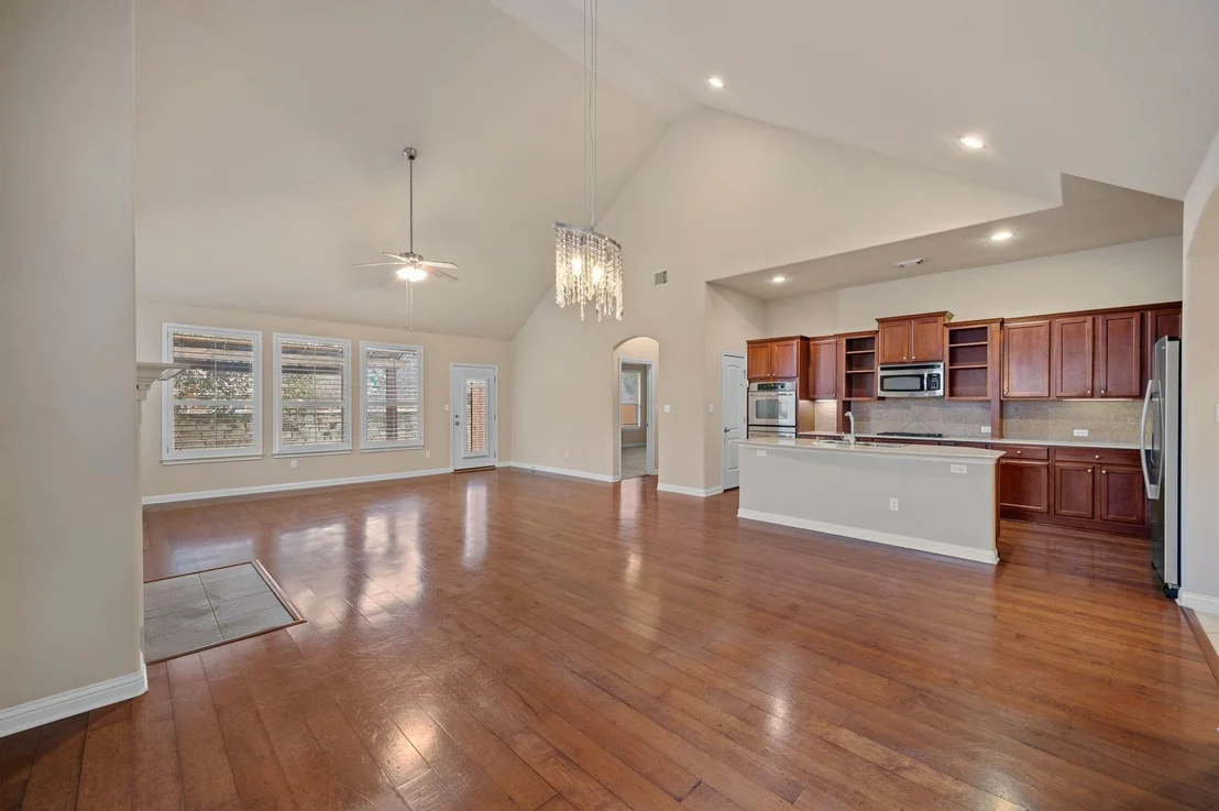 Photo of 3336 Pine Needle CIR