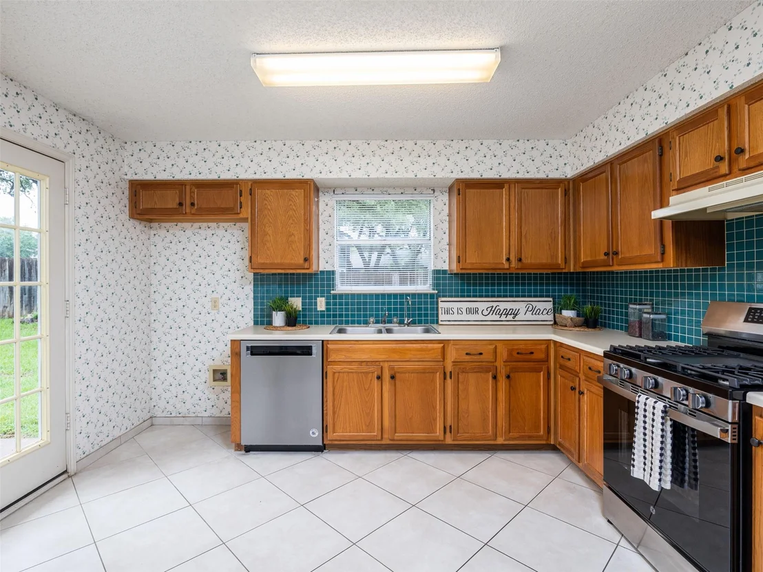 Photo of 13001 Tamayo DR