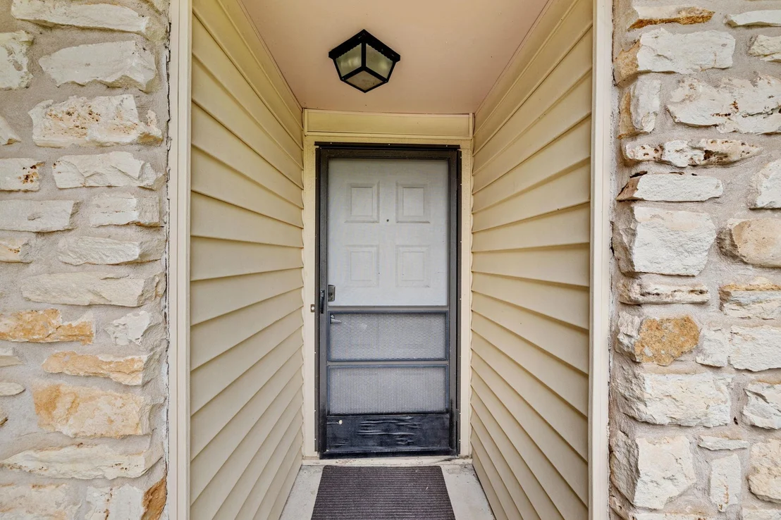 Photo of 607 Elderberry CV