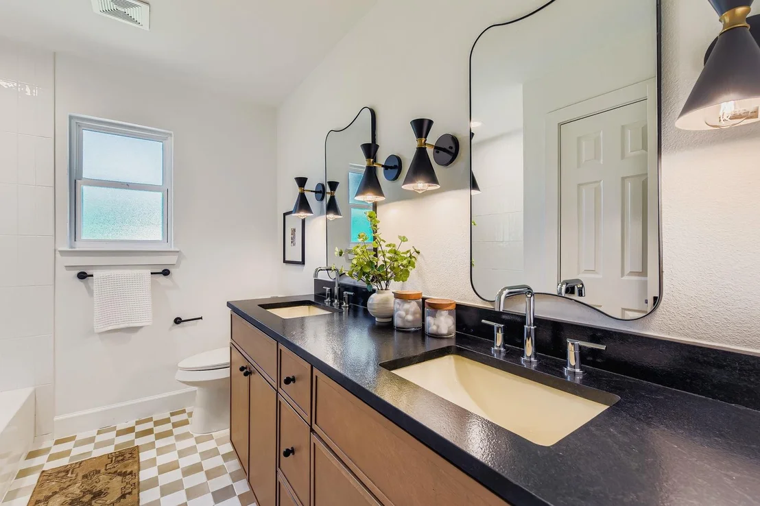 Photo of 7409 Whistlestop DR