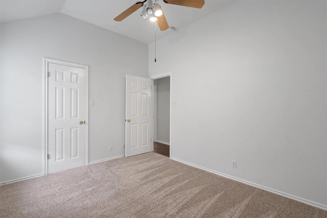 Photo of 2820 Blue Jay DR