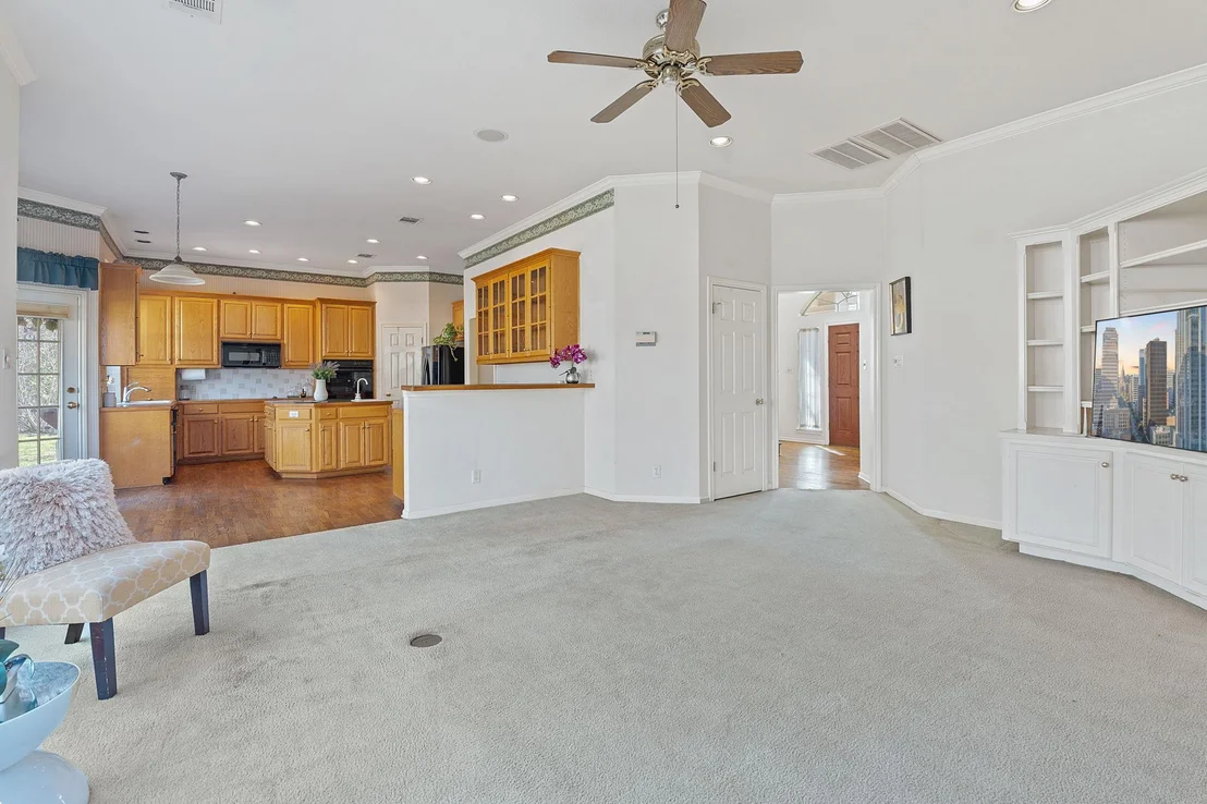 Photo of 8304 Pommel DR