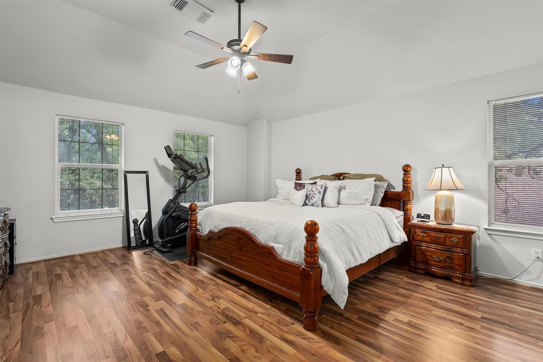 Photo of 4118 N Summercrest LOOP