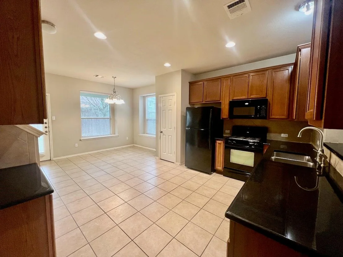 Photo of 10508 Wylie DR