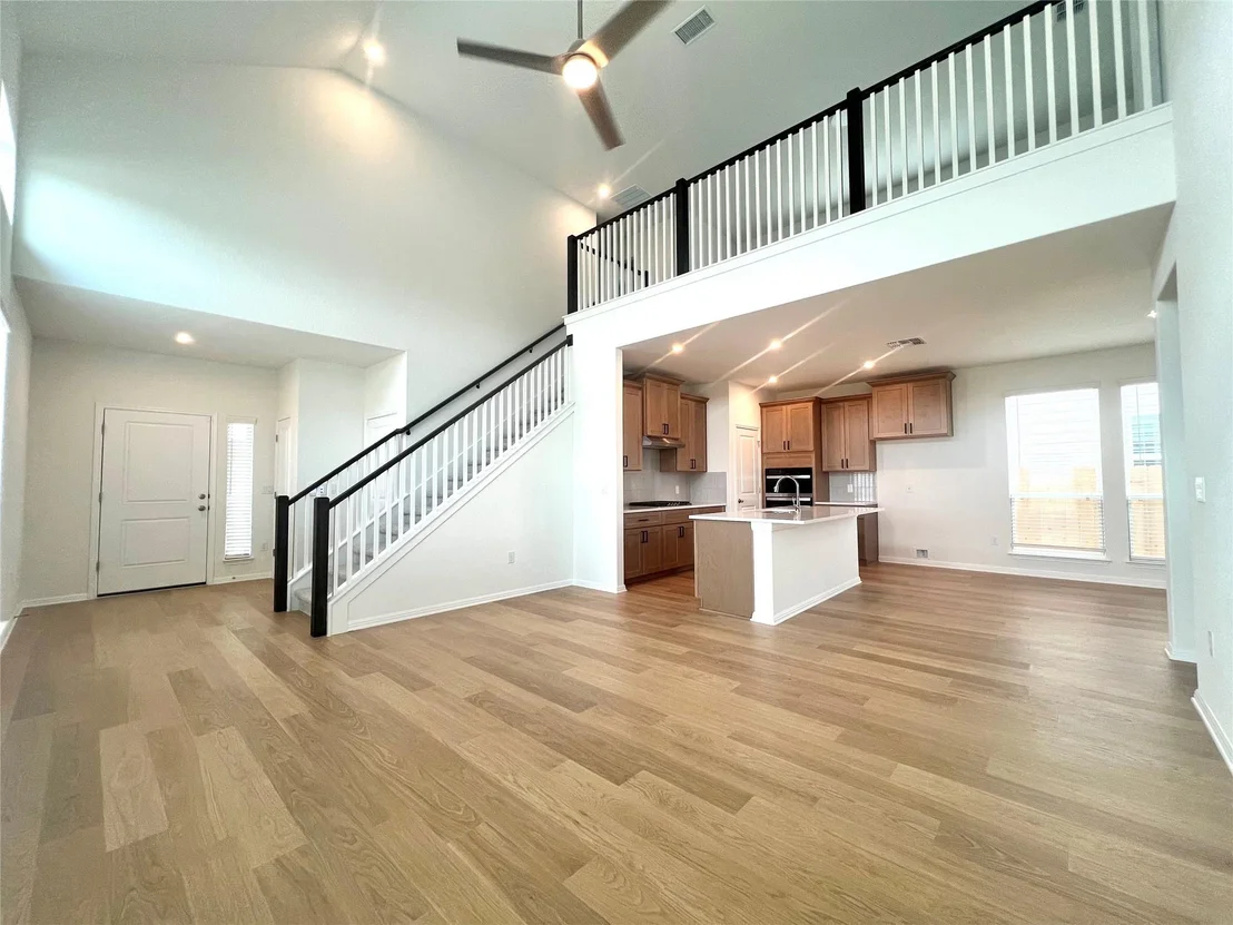 Photo of 310 Young ST
