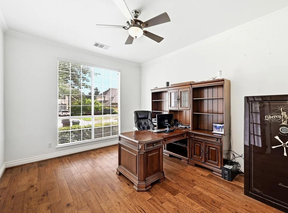 Photo of 1385 Pine Forest CIR