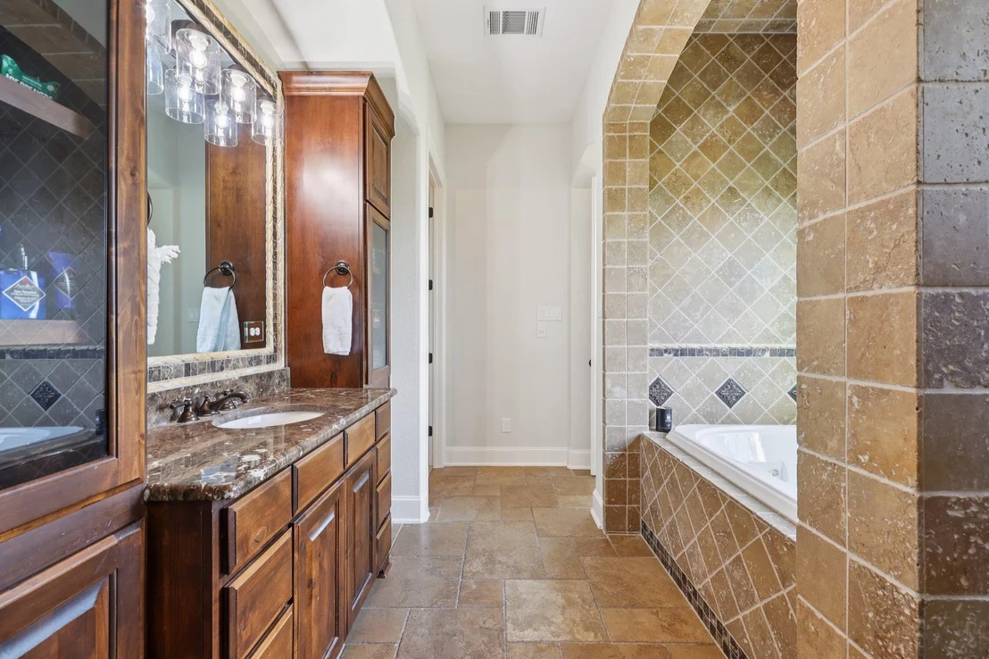 Photo of 808 Santaluz PATH
