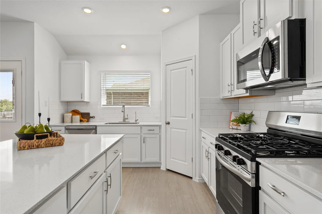 Photo of 101 Sunrise Oak CV