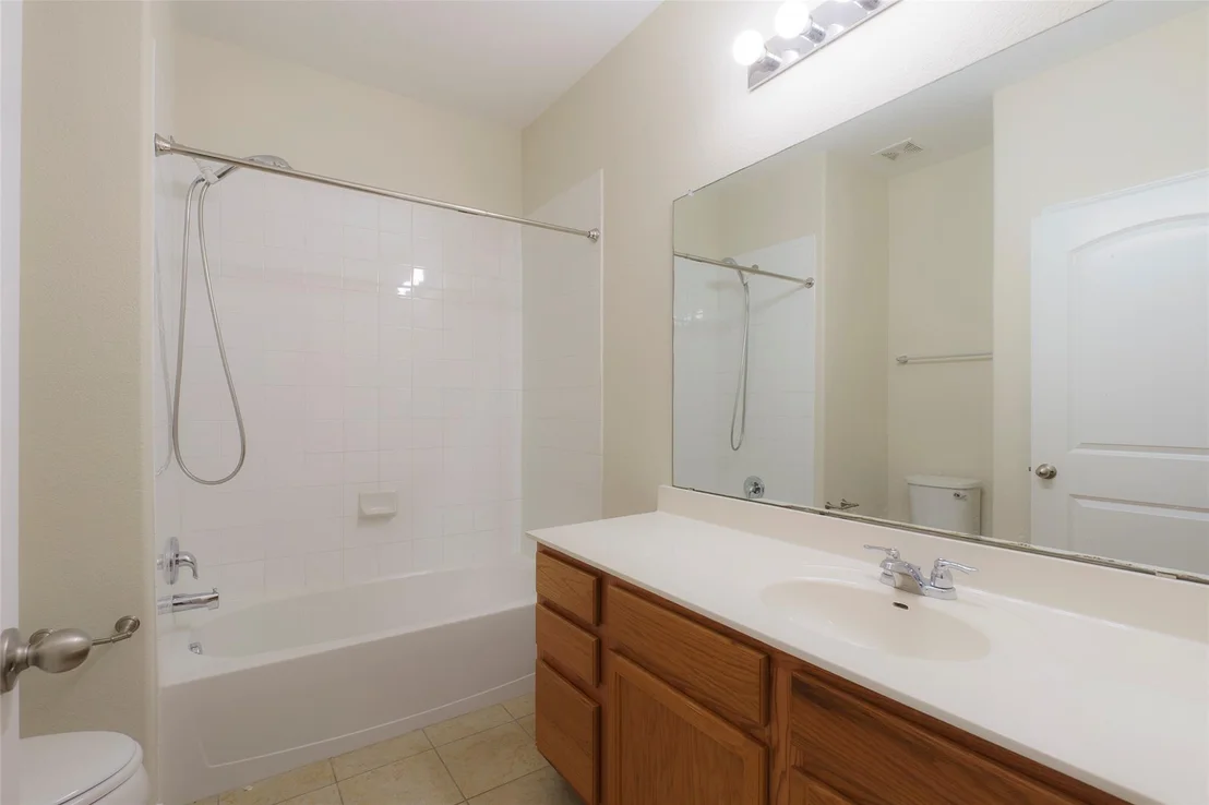 Photo of 13020 SE Kearns DR