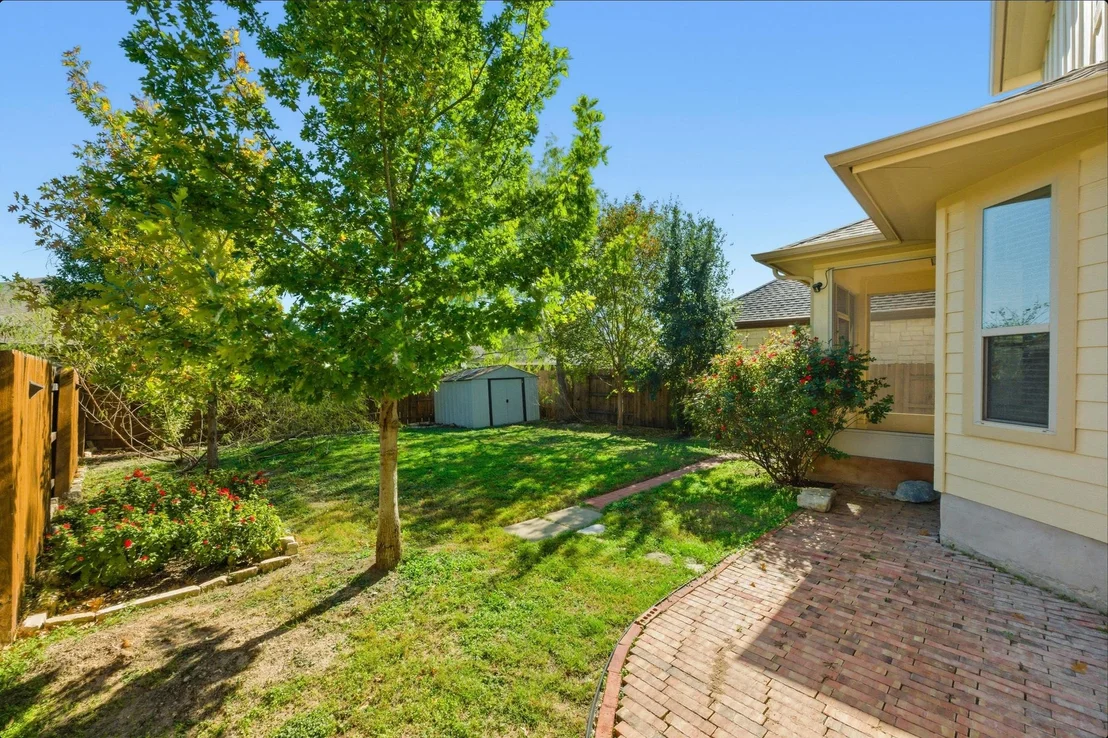 Photo of 9329 Alex LN
