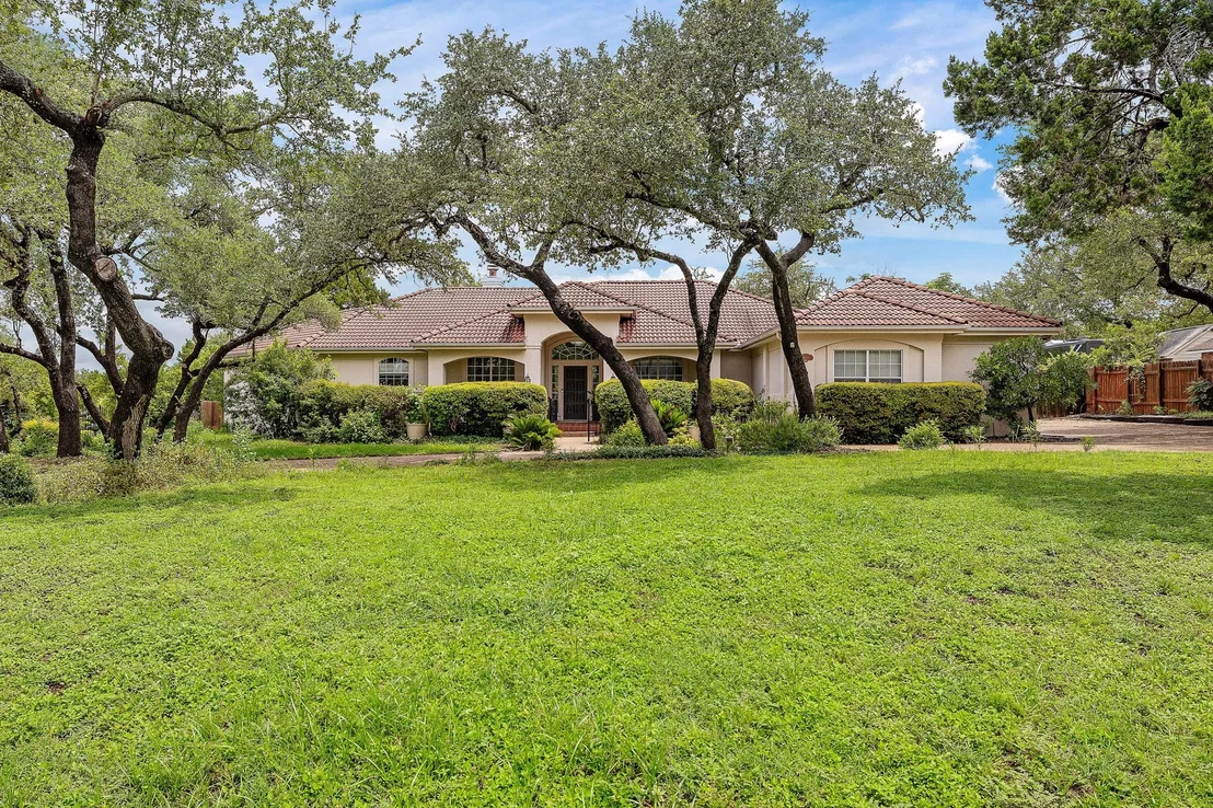 Photo of 9608 Streamside DR