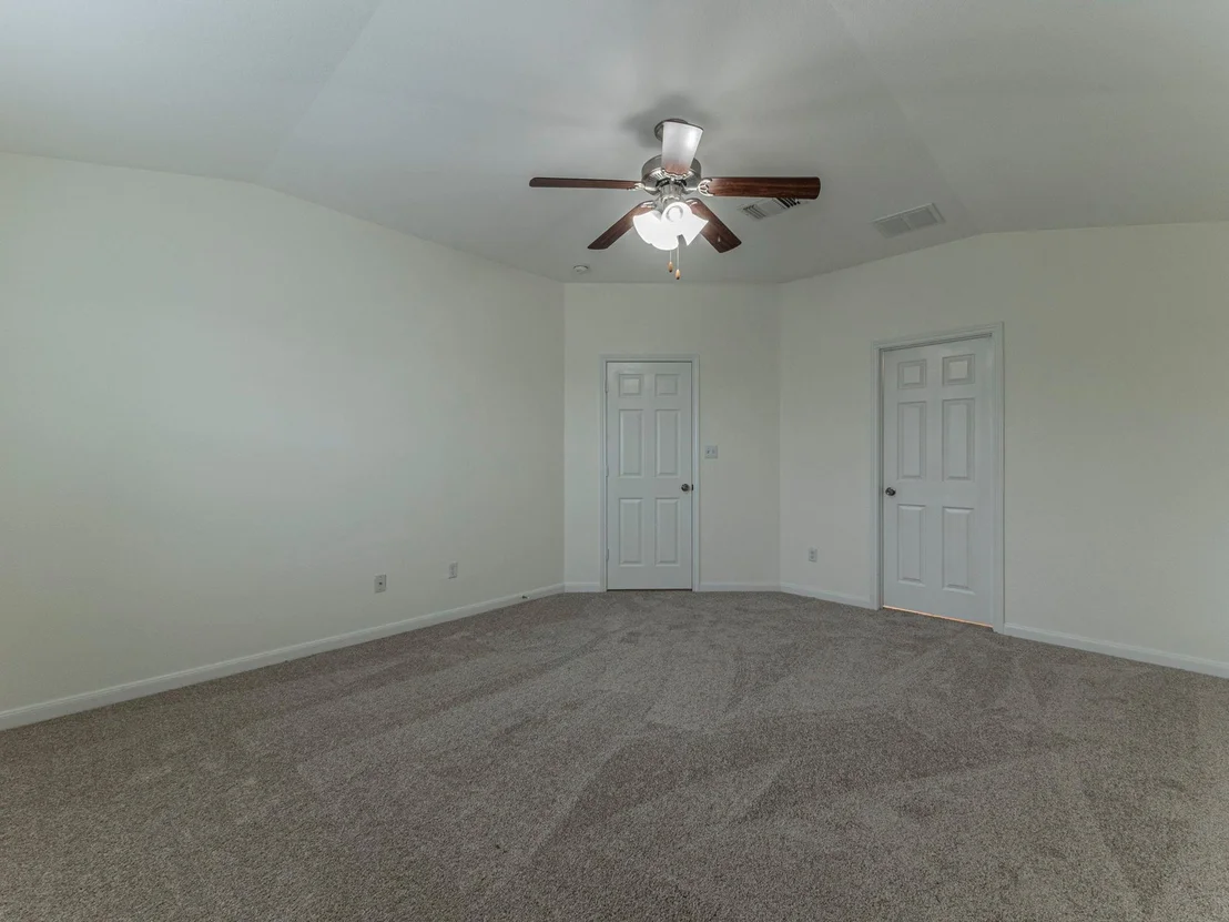 Photo of 317 Ames CV