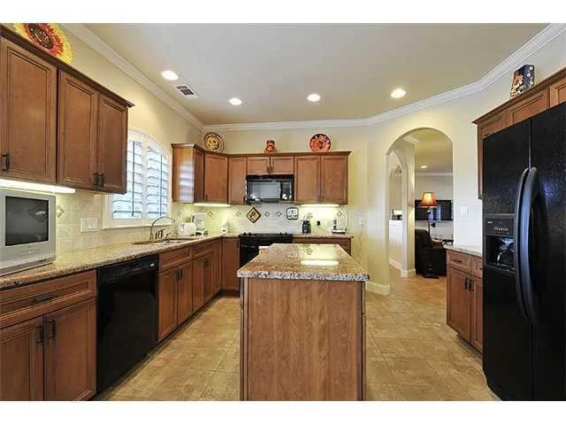 Photo of 644 Newport DR