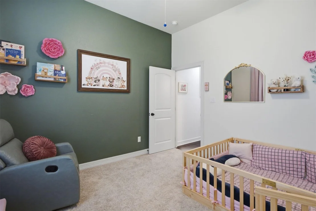 Photo of 264 Heritage WAY