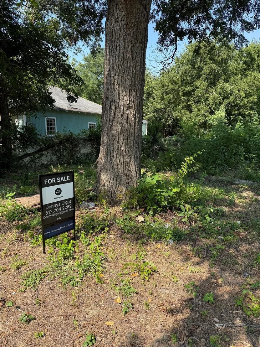 Photo of 708 N Polk Ave