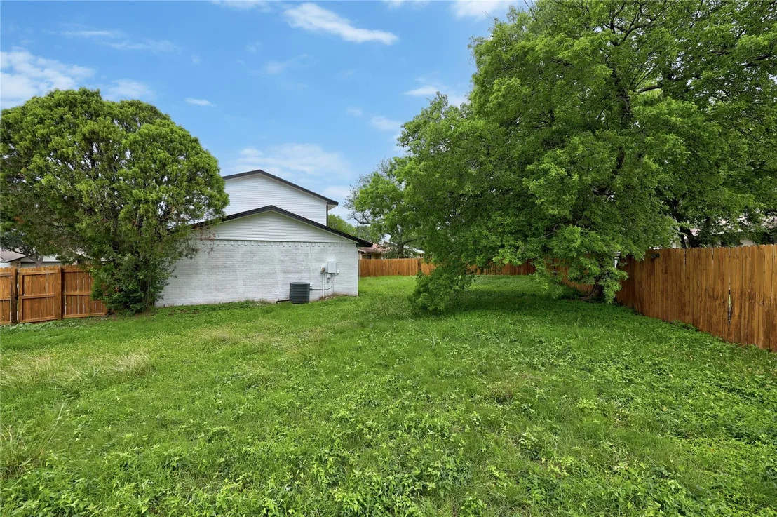 Photo of 2110 Elysian FLDS