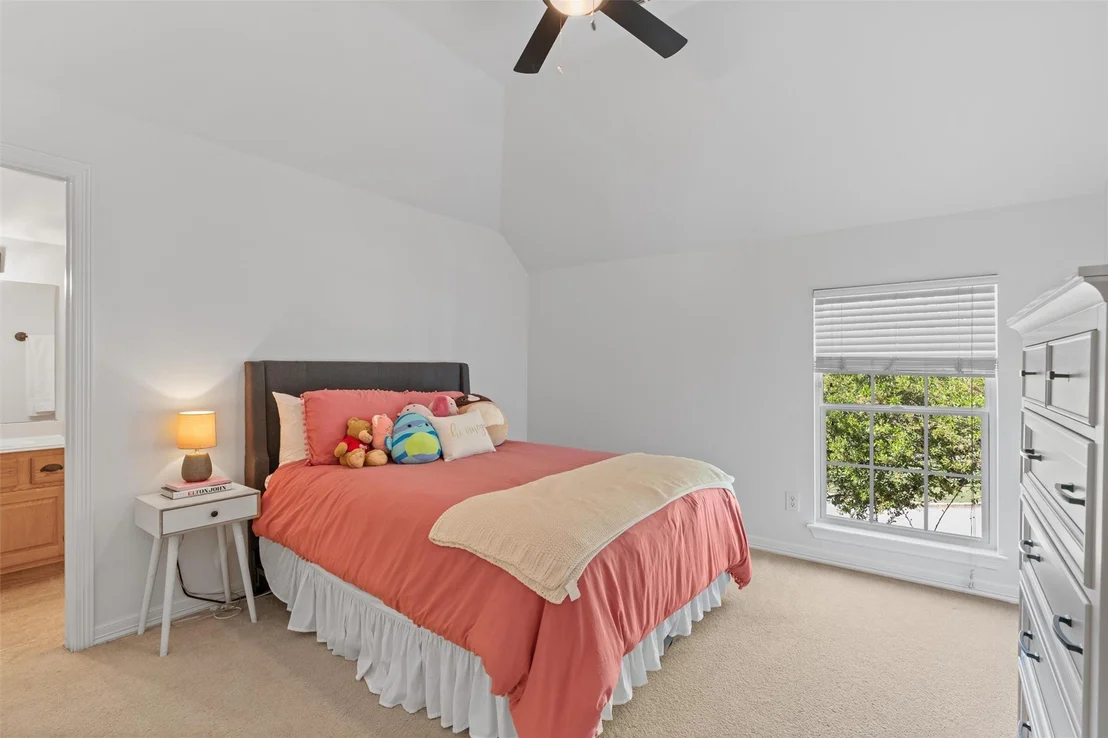 Photo of 2903 Bryco CV