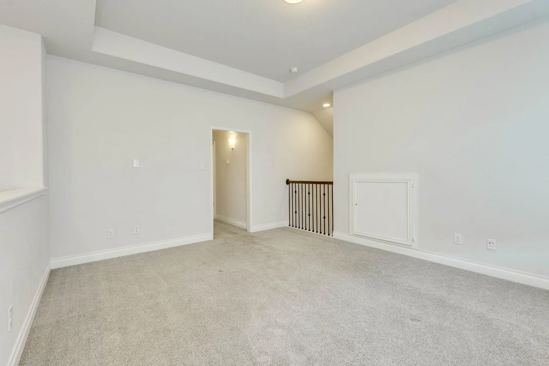 Photo of 337 CROSSVINE TRL