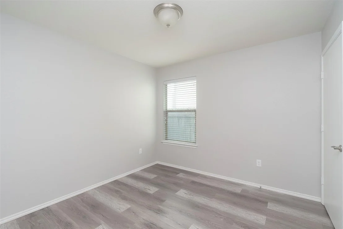 Photo of 11221 Kirkland Hill PATH