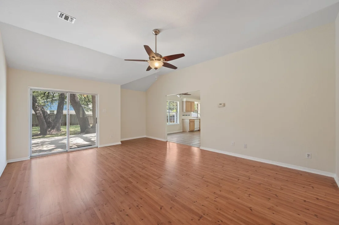Photo of 201 Pecan LN