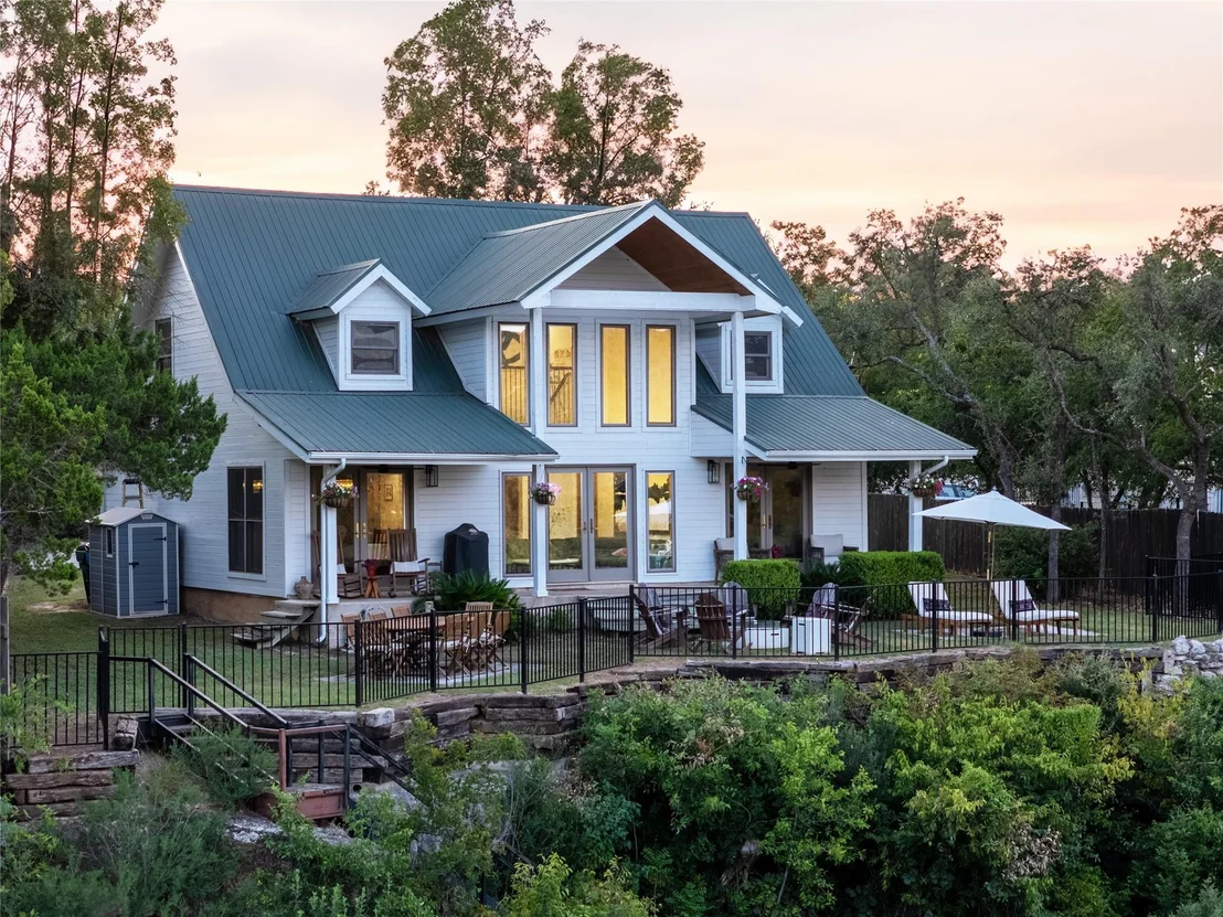 Photo of 11103 Lakeside DR
