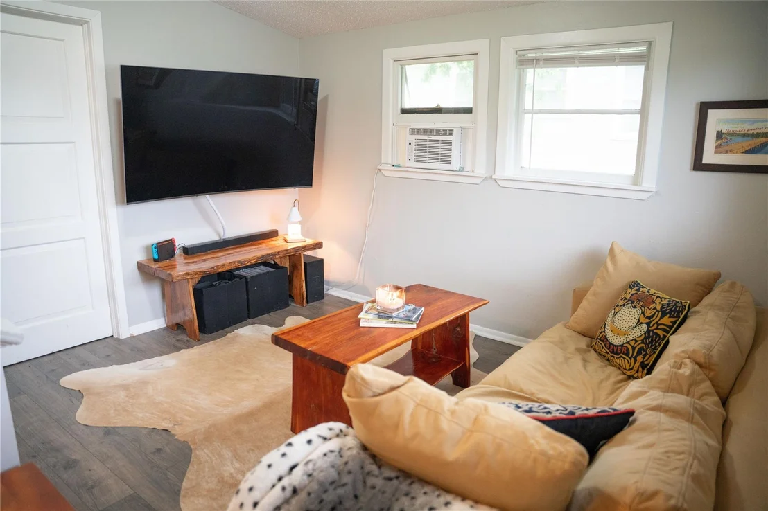Photo of 1120 Nix RD