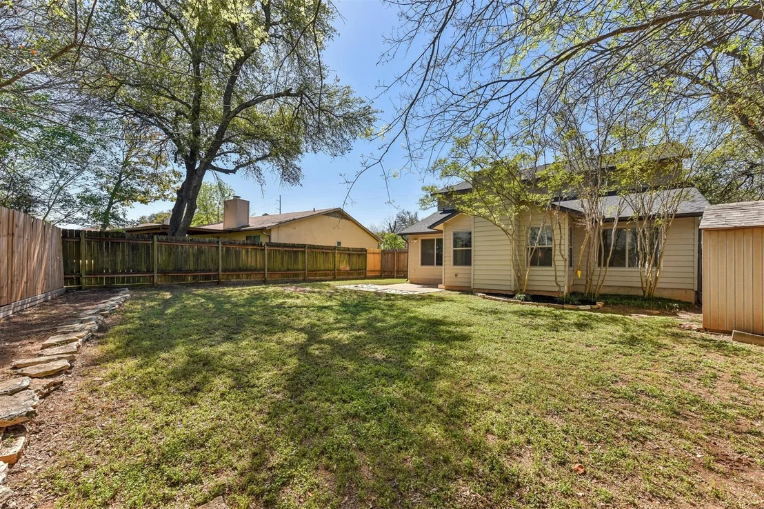 Photo of 4910 Pelham DR