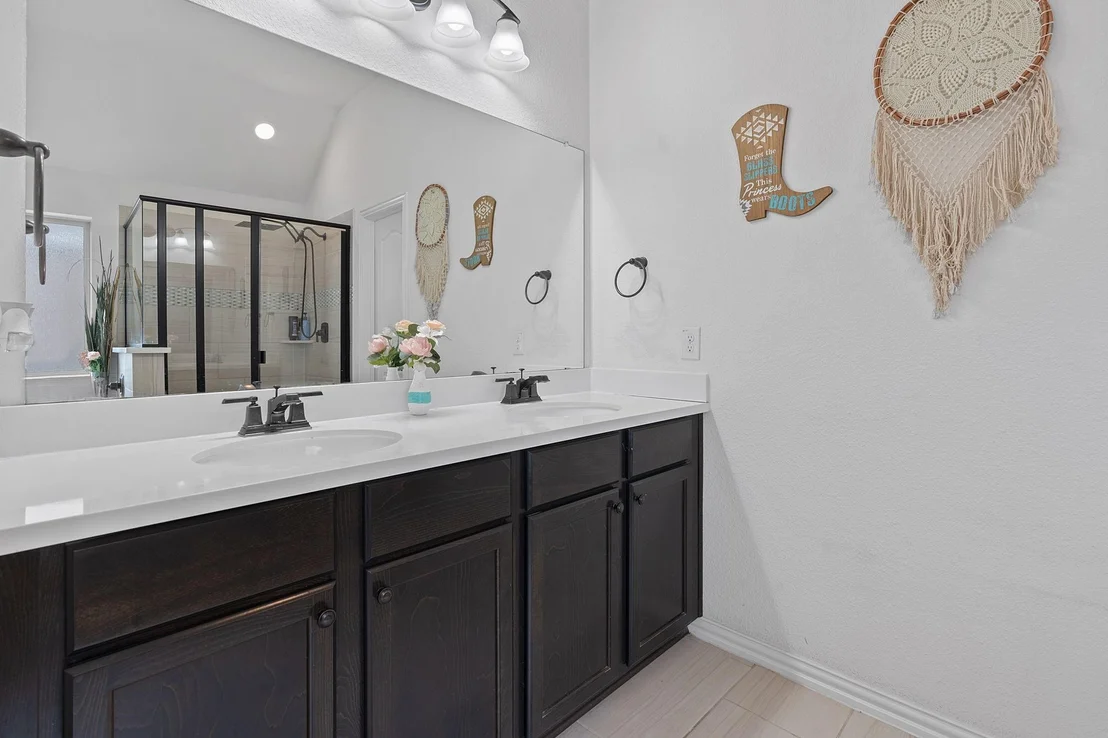 Photo of 874 Spinnaker LOOP