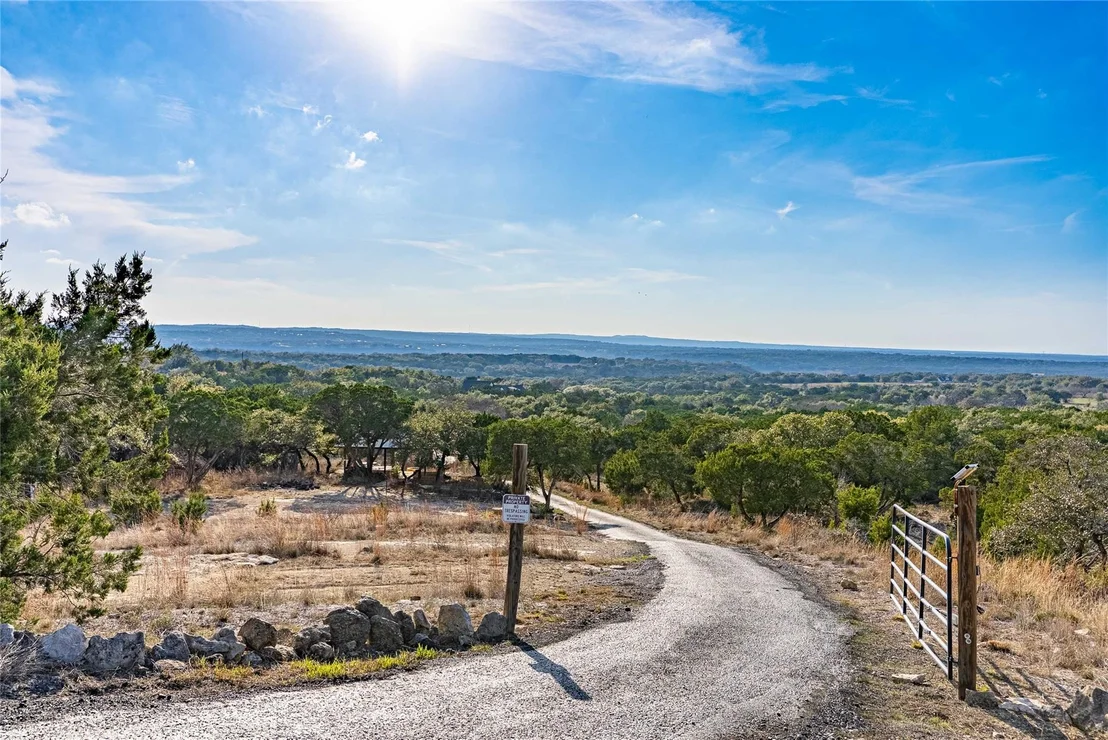 Photo of 5004 Singleton Bend RD