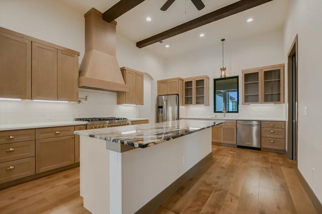 Photo of 401 Eagle Ridge