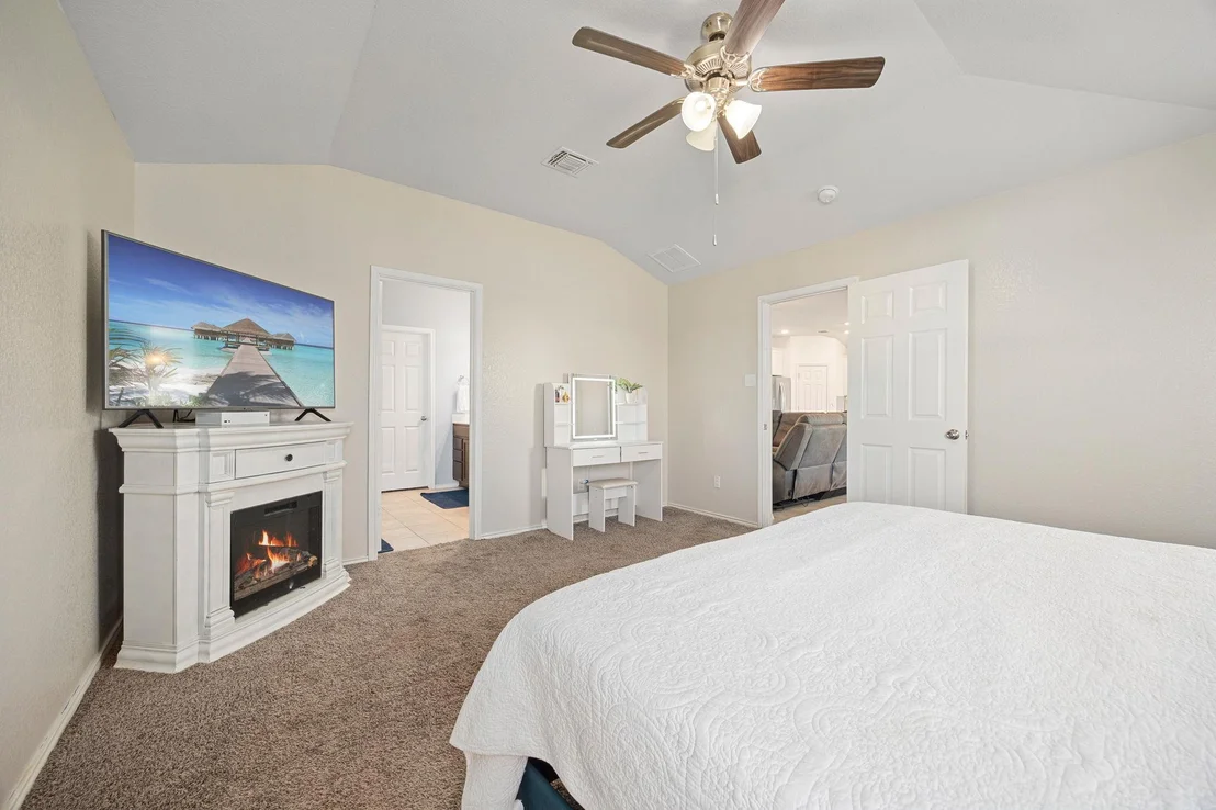 Photo of 149 Rearden BLVD