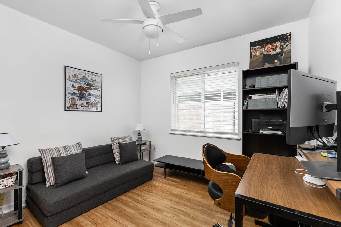 Photo of 1807 Madison Ave
