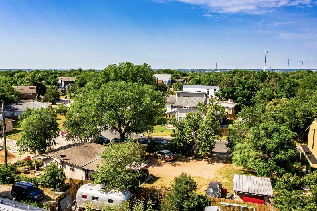 Photo of 1144 Mason Ave